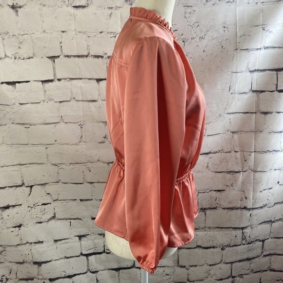 J Crew V-neck button detail peplum top Pink Salmon Womens size 6 Style AC668 - Picture 4 of 12